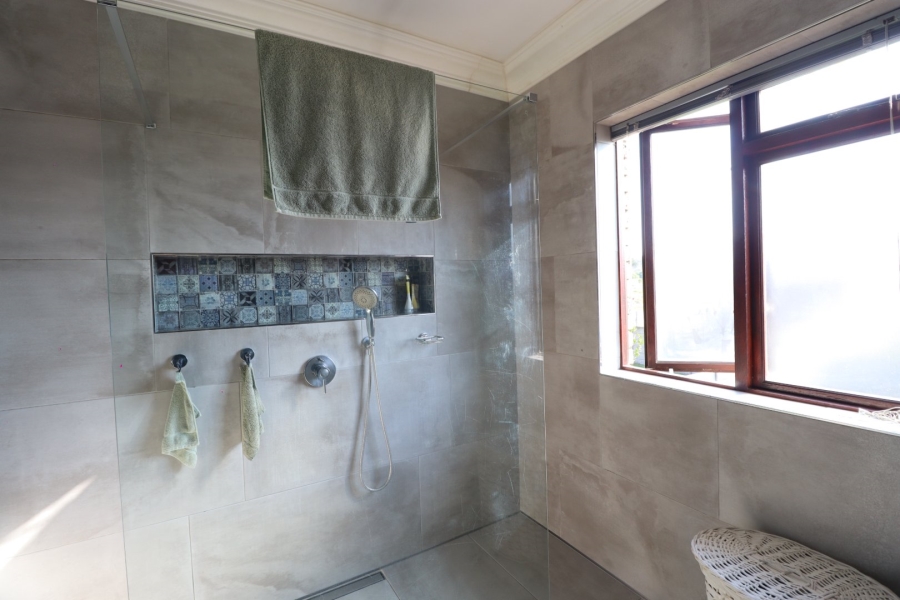 3 Bedroom Property for Sale in Sherwood Eastern Cape